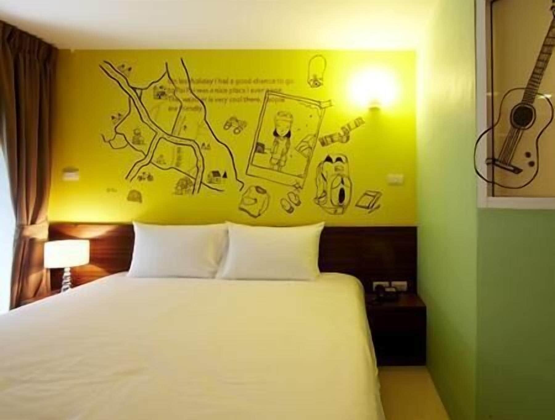 Loft 77 Hotell Bangkok Exteriör bild