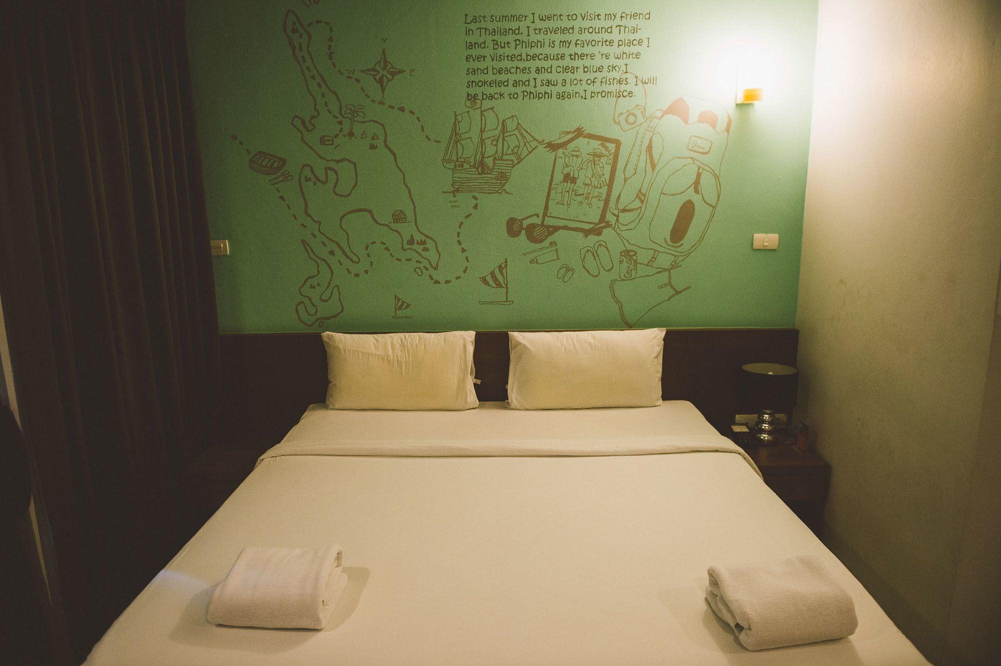 Loft 77 Hotell Bangkok Exteriör bild