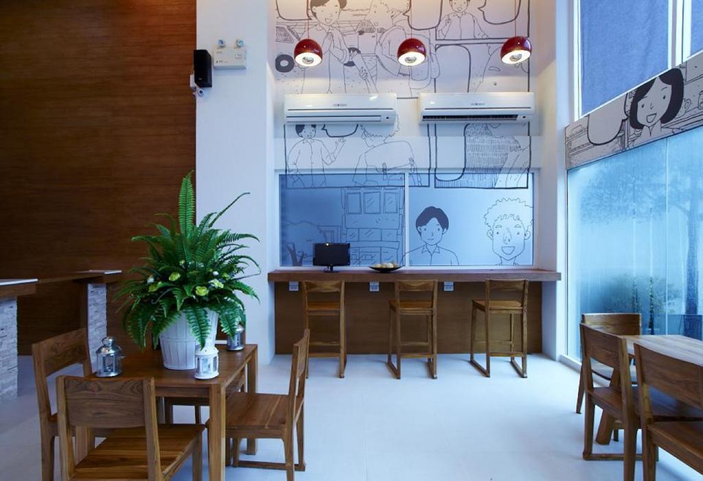 Loft 77 Hotell Bangkok Exteriör bild